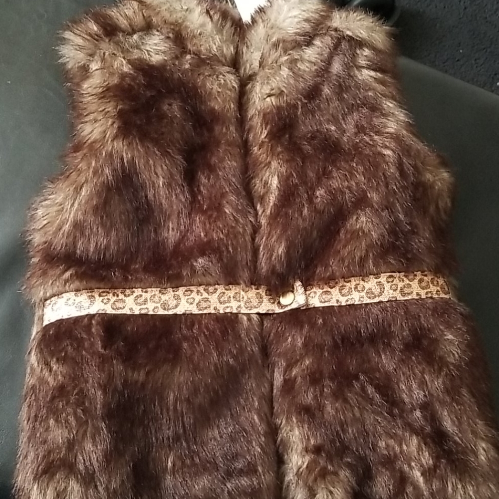 Girls vest